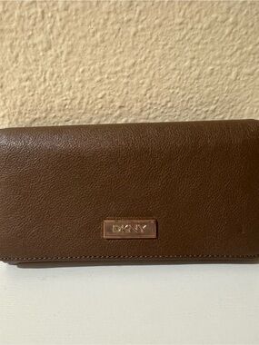 DKNY Brown Leather Wallet with Gold Logo Plaque